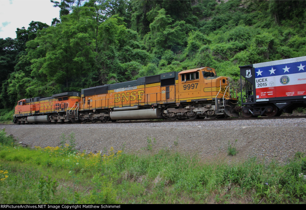 BNSF 9997